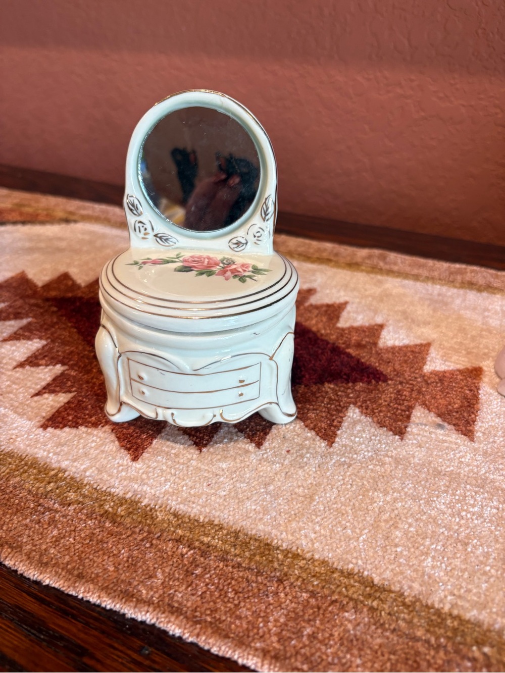 Vintage Floral Trinket Box with Mirror - Cream